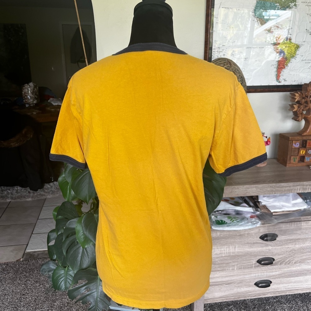 GAP Mustard Tee with Navy trim - Picture 4 of 7